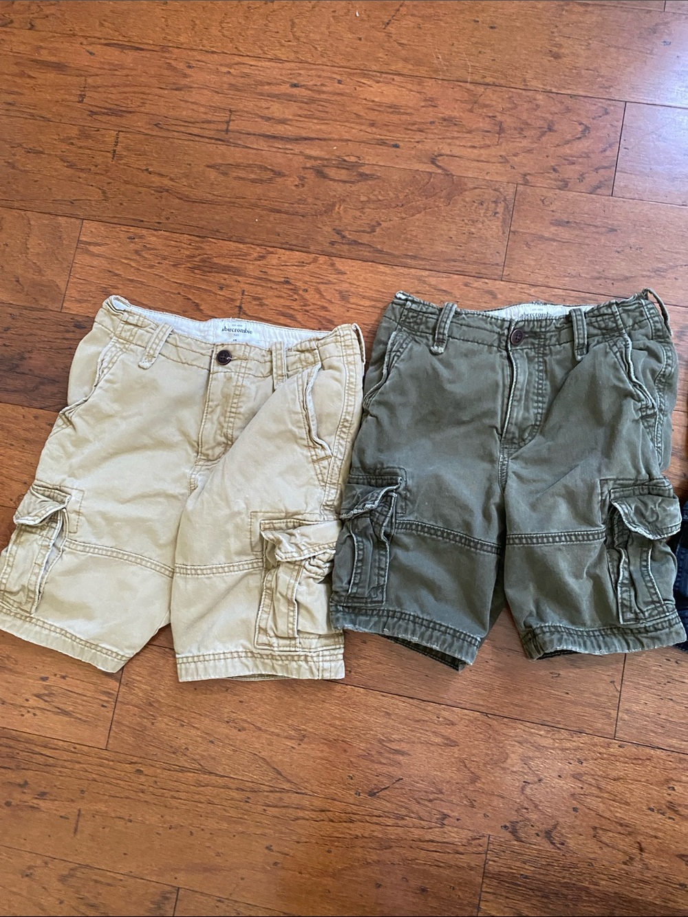 Abercrombie Kids cargo shorts-10